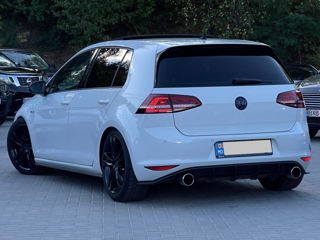 Volkswagen Golf foto 5