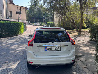 Volvo XC60 фото 4