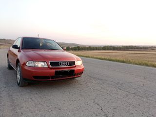 Audi A4 foto 7