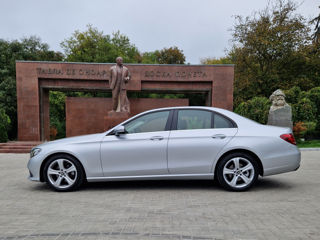 Mercedes E-Class foto 5