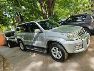 Toyota Land Cruiser Prado foto 4