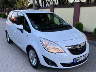 Opel Meriva foto 1