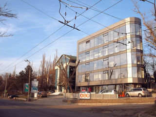 Торговое и офисное помещение на первой линии,Чеканы, Кишинева! foto 1