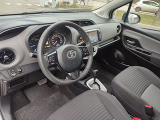 Toyota Yaris foto 5