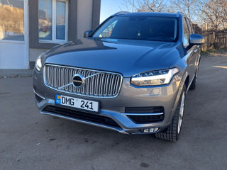 Volvo XC90 foto 2