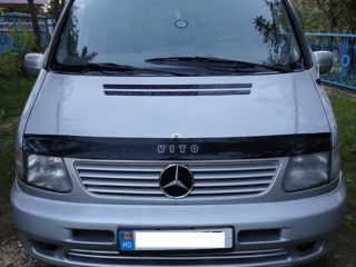 Mercedes V-Class foto 1