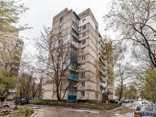 Apartament cu 3 camere, 80 m², Botanica, Chișinău foto 15