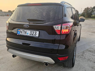 Ford Kuga foto 4