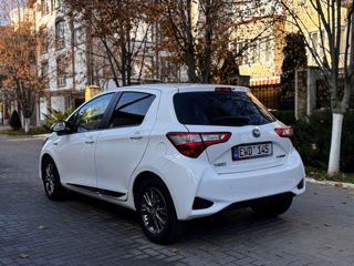 Toyota Yaris foto 2