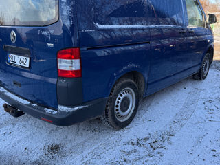 Volkswagen T6 2.0 tdi foto 2