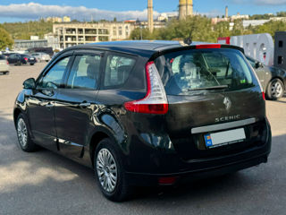 Renault Grand Scenic foto 7