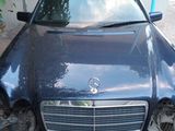 Mercedes w210 запчасти piese foto 2