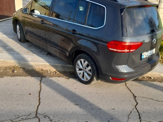 Volkswagen Touran foto 5