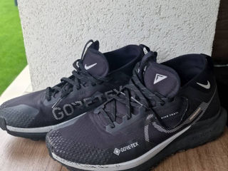 Gore-Tex мужские кроссовки 44 р. foto 1