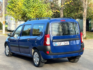 Dacia Logan foto 6