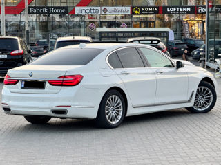 BMW 7 Series foto 4