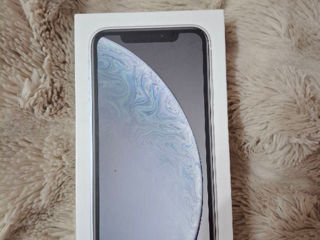 Продам Iphone Xr 64gb foto 3