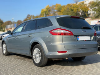 Ford Mondeo foto 4