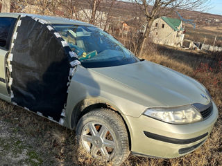 Renault Laguna foto 2