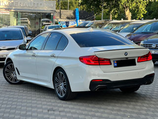 BMW 5 Series foto 5