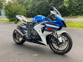 Suzuki GSX1000R foto 5