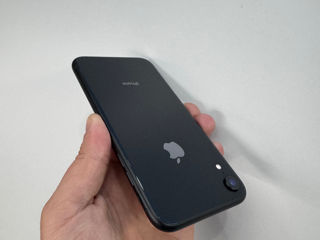 iPhone XR 64 GB foto 2