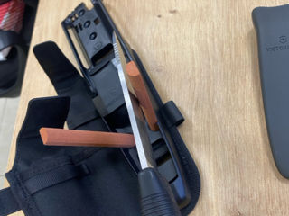 Нож Victorinox Venture Pro + Venture Pro Kit фото 8