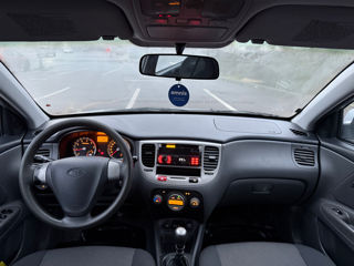 KIA Rio foto 10