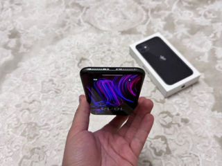 iPhone 11 128GB Black foto 5