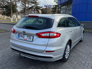 Ford Mondeo foto 4