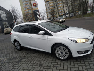 Ford Focus foto 2