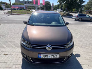 Volkswagen Touran foto 5