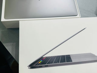 MacBook Pro 2018- TouchBar foto 3