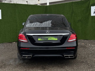 Mercedes E-Class foto 5