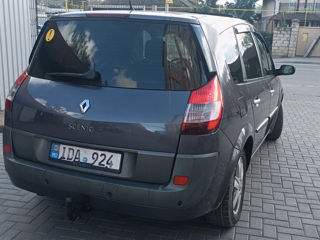 Renault Grand Scenic foto 3