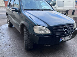 Mercedes M-Class