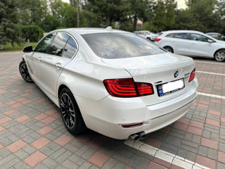 BMW 5 Series foto 4