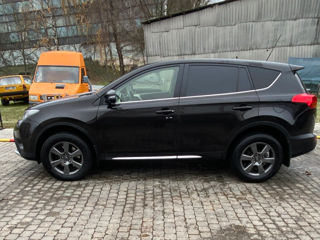 Toyota Rav 4 foto 7