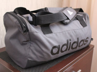 Geanta sport Adidas originala foto 2