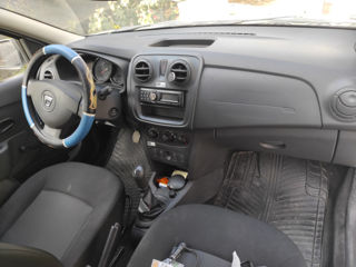 Dacia Logan foto 4