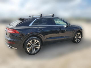 Audi Q8 foto 4