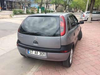 Opel Corsa foto 4