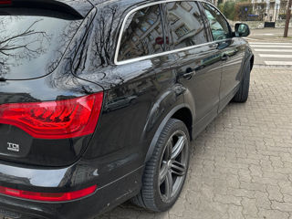 Audi Q7 foto 2