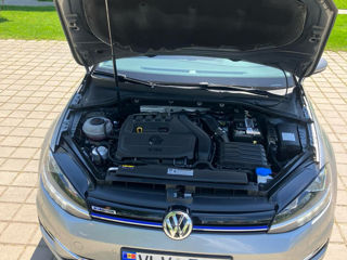 Volkswagen Golf foto 9