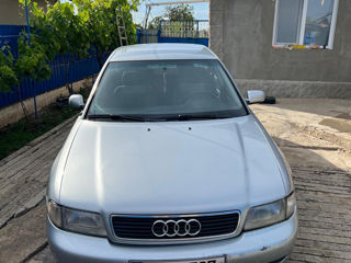 Audi A4 foto 7