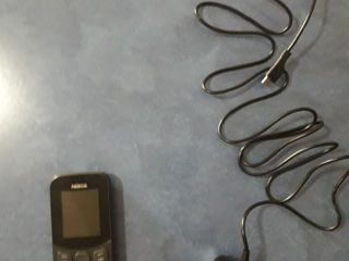 Nokia 300 lei