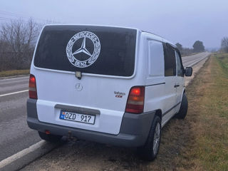 Mercedes Vito foto 2