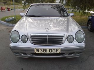Mercedes-210  anul 2001 la piese./   Mers 211 .,Mers S-140 anul 1996.ML--2,7 CDI  2004.,M-211