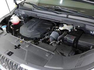 KIA Carnival foto 4