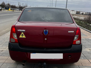 Dacia Logan foto 3